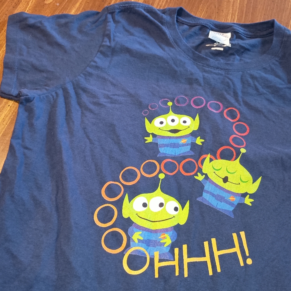 TOY STORY ALIEN T-SHIRT - women's medium // Disney Pixar cute tee shirt